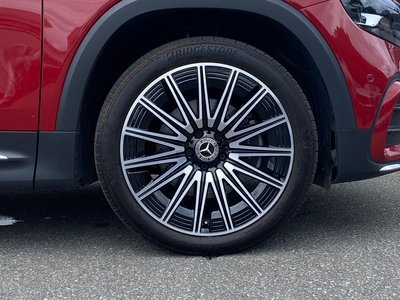 2025 Mercedes-BENZ GLB thumbnail 28
