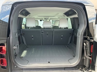 2025 LAND Rover DEFENDER — миниатюра 27