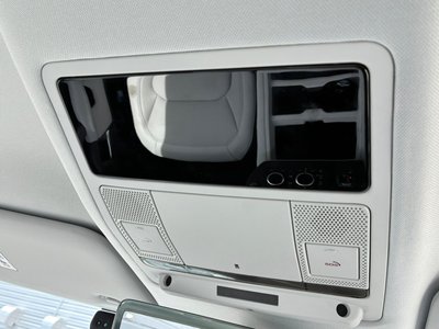 2025 LAND Rover DEFENDER — миниатюра 92