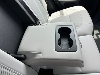 2025 LAND Rover DEFENDER — миниатюра 60