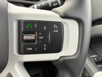 2025 LAND Rover DEFENDER — миниатюра 77