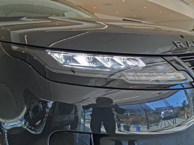 2025 LAND Rover RANGE ROVER EVOQUE — фото 8