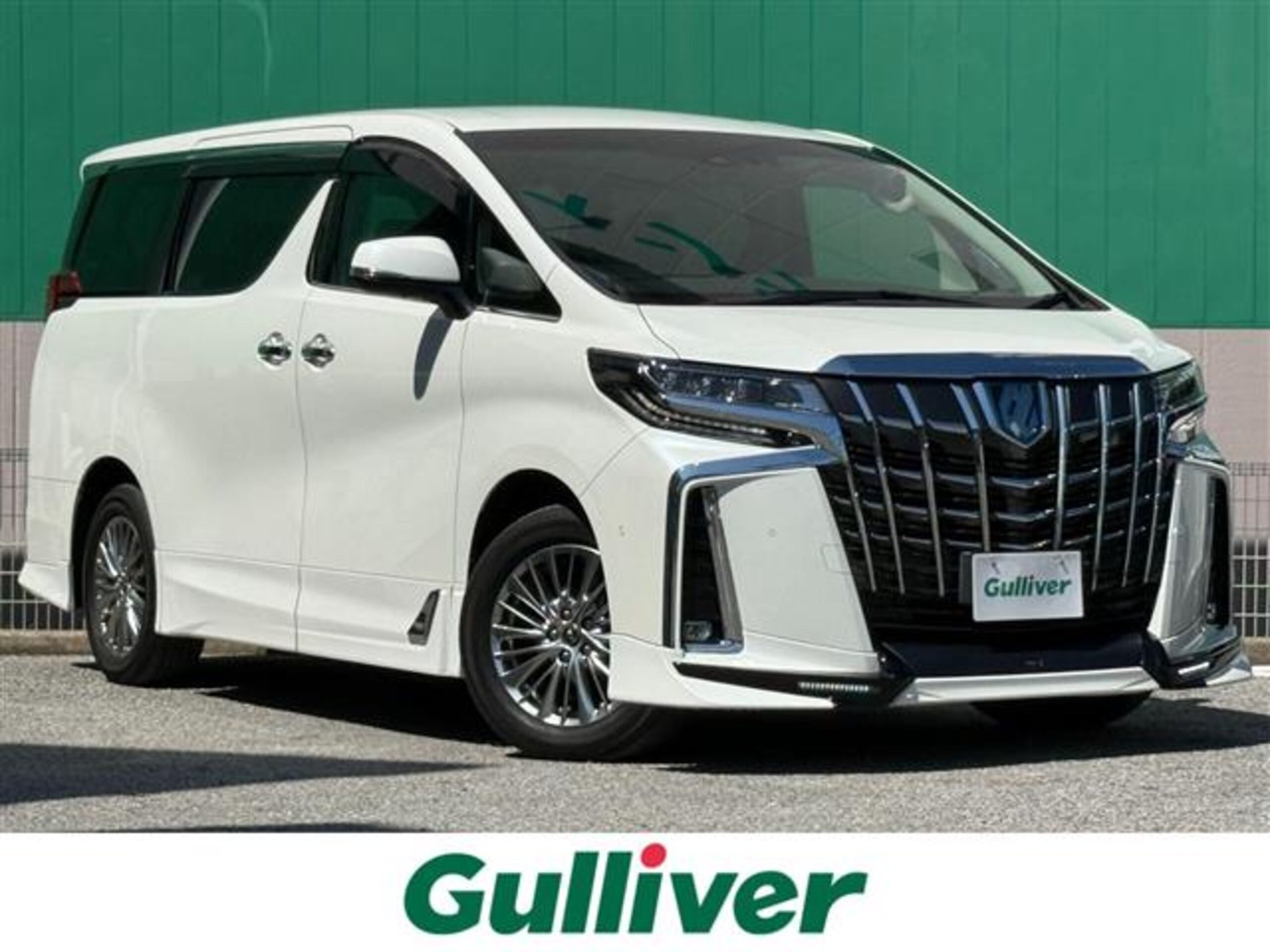 TOYOTA ALPHARD - View 1