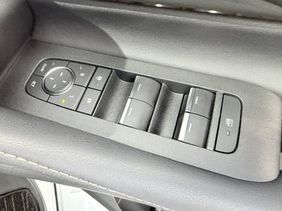 2025 Toyota ALPHARD — миниатюра 27