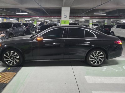 MERCEDES-BENZ E-CLASS - 6