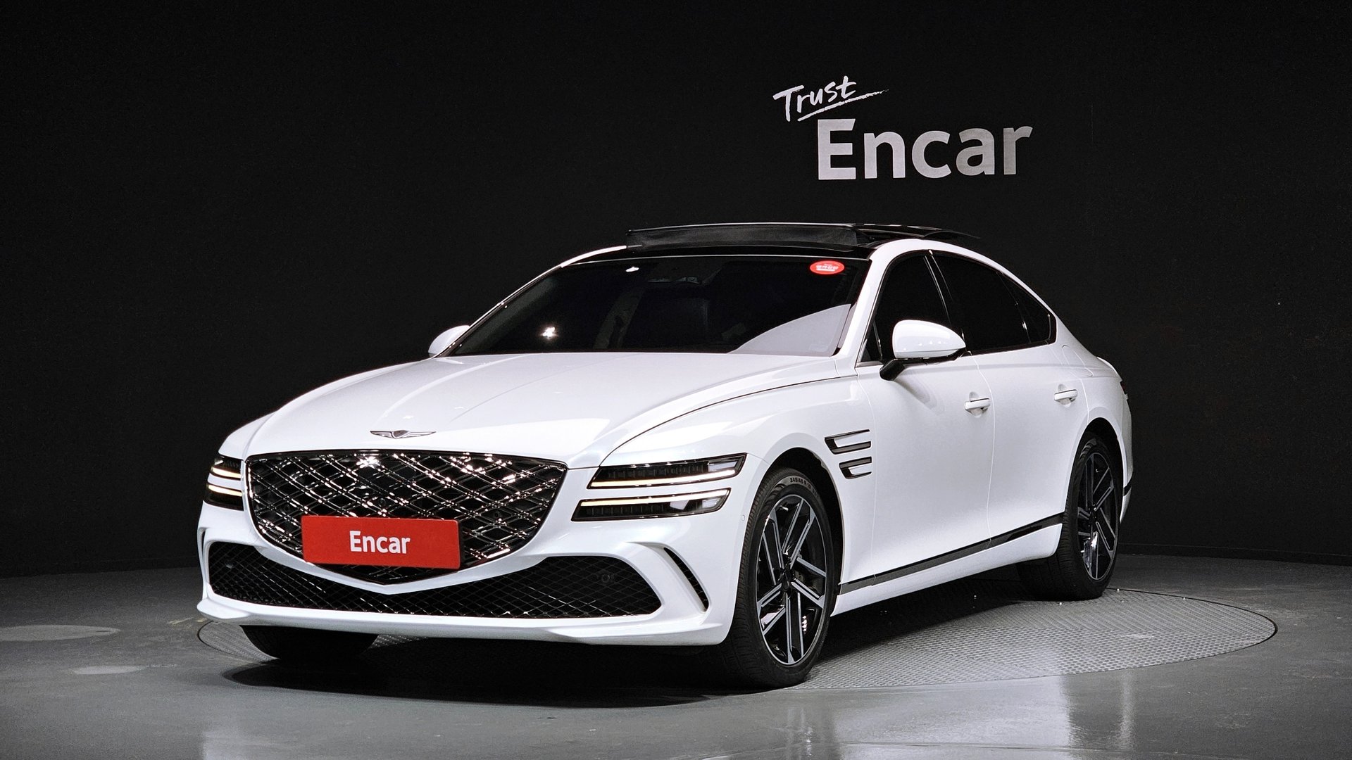 GENESIS G80 (RG3) - View 1