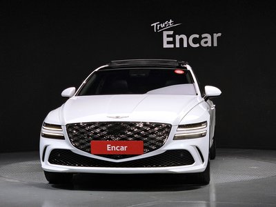 GENESIS G80 (RG3) - 2