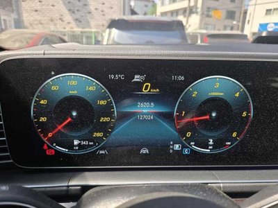 MERCEDES-BENZ GLE-CLASS - 4