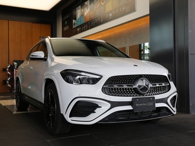 MERCEDES-BENZ GLA - 5