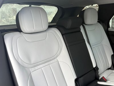 LAND ROVER RANGE ROVER SPORT AUTOBIOGRAPHY P400 - 7