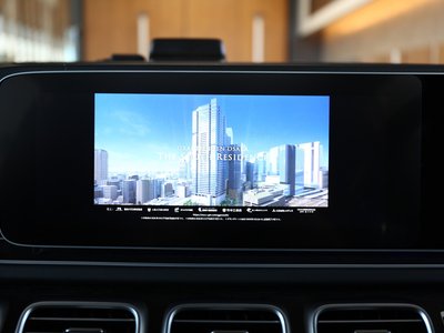 2025 Mercedes-BENZ GLS — миниатюра 25