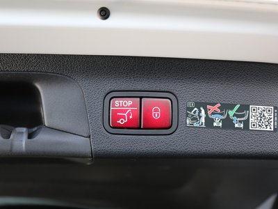 2025 Mercedes-BENZ GLS — миниатюра 52