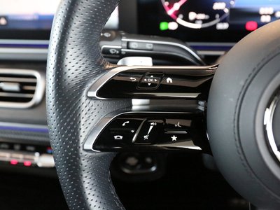 2025 Mercedes-BENZ GLS — миниатюра 33