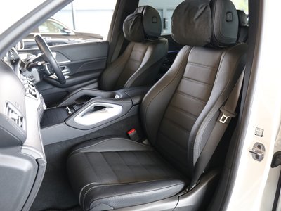 2025 Mercedes-BENZ GLS — миниатюра 13