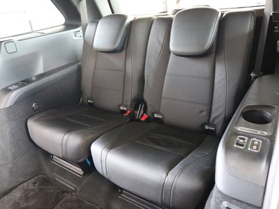2025 Mercedes-BENZ GLS — миниатюра 16