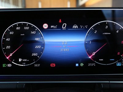 2025 Mercedes-BENZ GLS — миниатюра 17