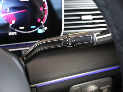 2025 Mercedes-BENZ GLS — миниатюра 34