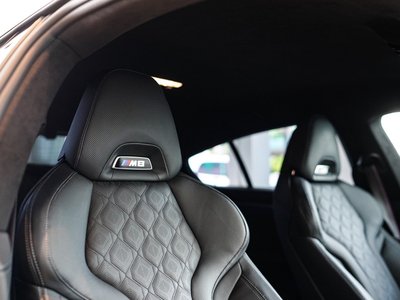 2023 BMW M8 GRAN COUPE — миниатюра 18