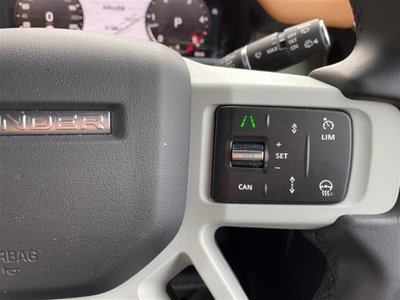 LAND ROVER DEFENDER - 10