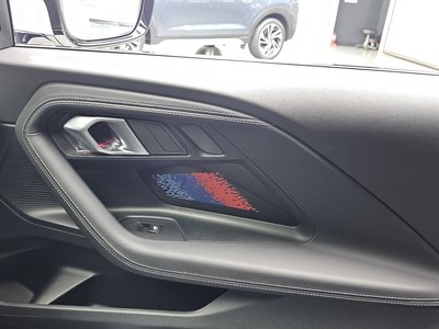 2025 BMW M2 — миниатюра 15