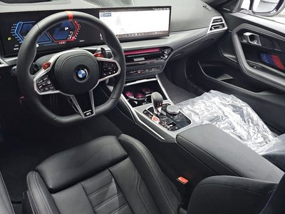 2025 BMW M2 photo 5