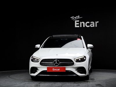 MERCEDES-BENZ E-CLASS - 2