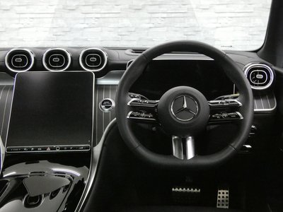 MERCEDES-BENZ GLC - 8