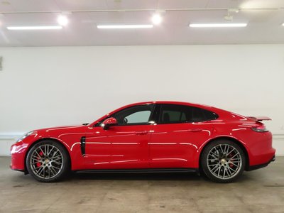 PORSCHE PANAMERA - 5