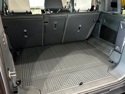 2026 LAND Rover DEFENDER — миниатюра 17