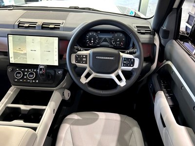 2026 LAND Rover DEFENDER — миниатюра 22