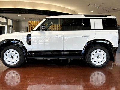 2026 LAND Rover DEFENDER — фото 7