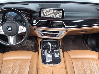 صورة 5 لـ 2019 BMW 7 SERIES