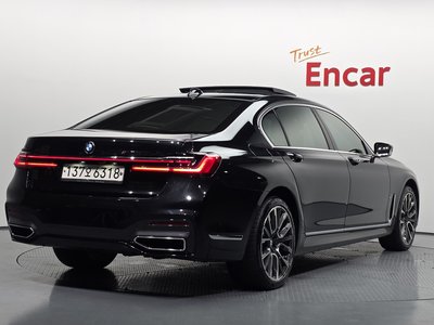 صورة 4 لـ 2019 BMW 7 SERIES
