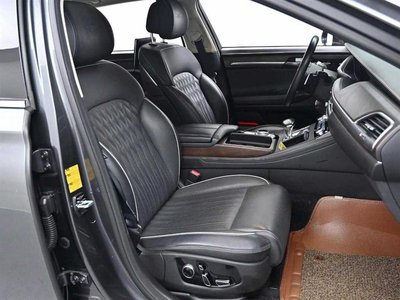 2019 Genesis G90 — фото 10