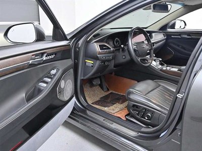 2019 Genesis G90 — миниатюра 11