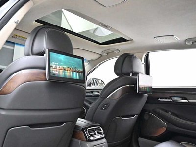 2019 Genesis G90 — миниатюра 19
