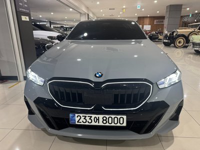 BMW 5 SERIES - 2