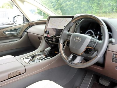 صورة 8 لـ 2024 Toyota ALPHARD