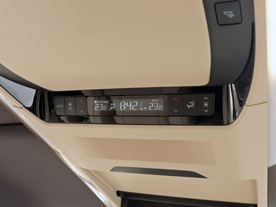 2024 Toyota ALPHARD — миниатюра 31
