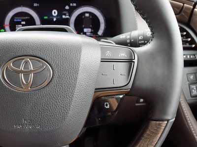 2024 Toyota ALPHARD — миниатюра 15