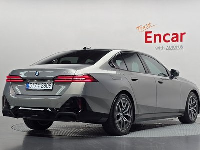 صورة 2 لـ 2026 BMW 5 SERIES