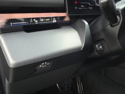 2026 BMW 5 SERIES — миниатюра 27