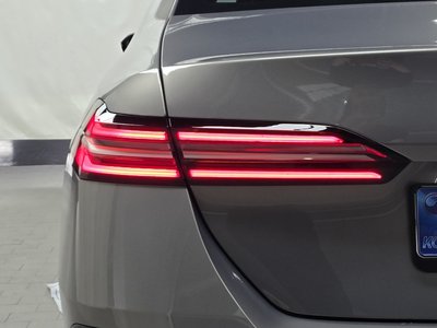 صورة 10 لـ 2026 BMW 5 SERIES
