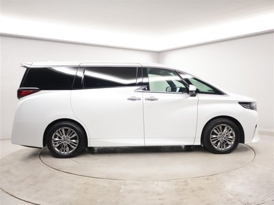 TOYOTA ALPHARD - 4