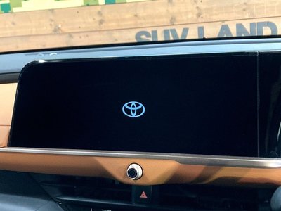 TOYOTA CROWN CROSSOVER - 4