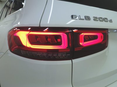 MERCEDES-BENZ GLB - 5