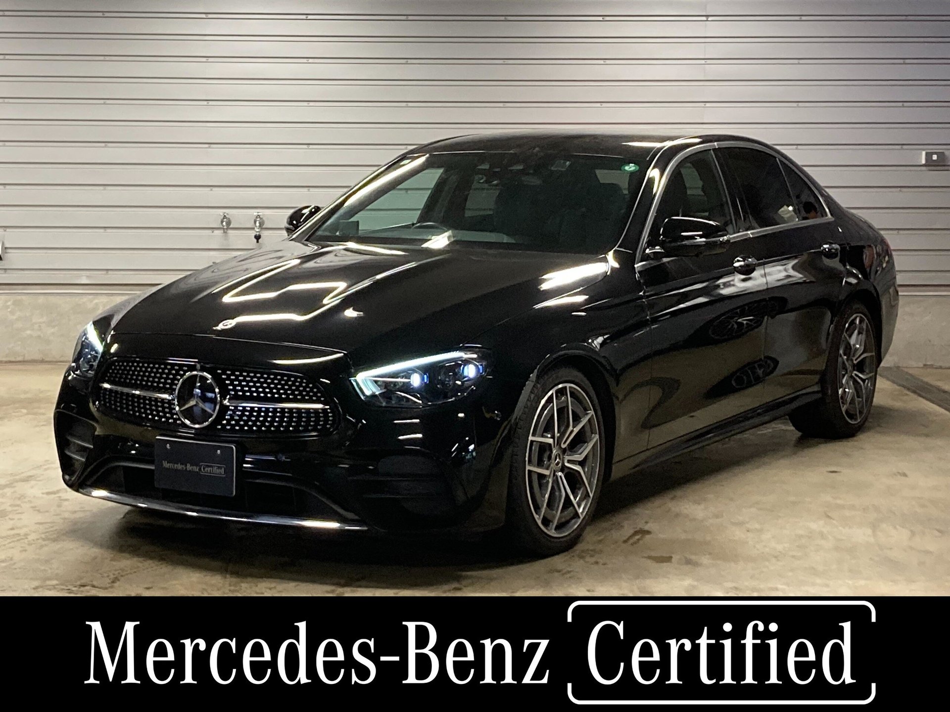 MERCEDES-BENZ E-CLASS - View 1