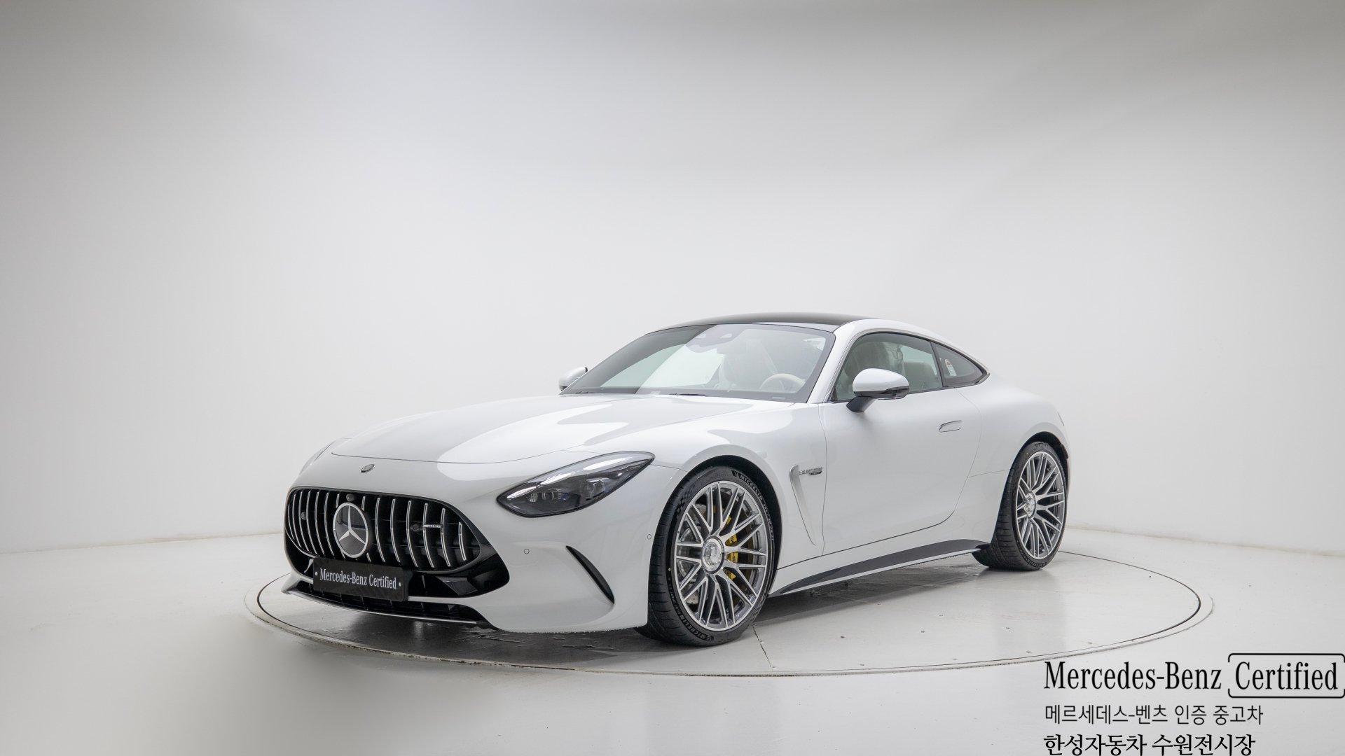 MERCEDES-BENZ GT AMG - View 1
