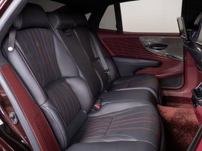 2018 Lexus LS — миниатюра 13
