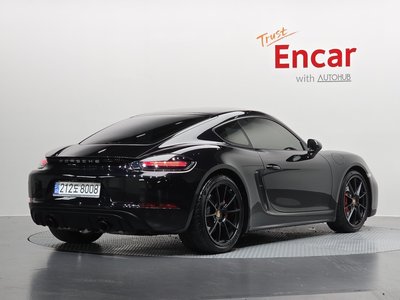 صورة 4 لـ 2024 Porsche 718
